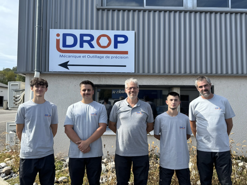 Mouliste injection plastique​ equipe iDrop Haute-Savoie